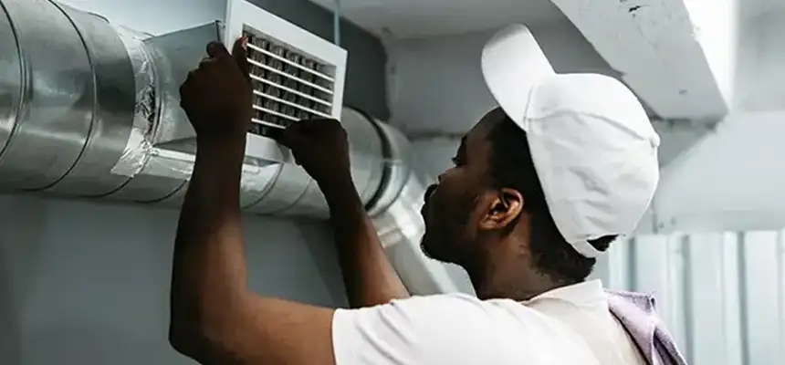 Our Licensed And Insured Cleaners in Champaign, IL